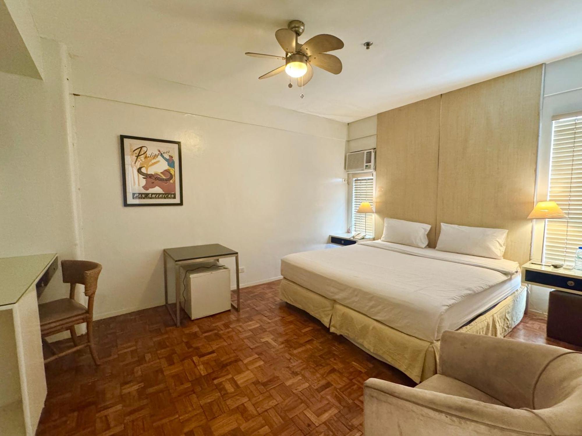 The Clipper House, Poblacion Makati Manila Ngoại thất bức ảnh