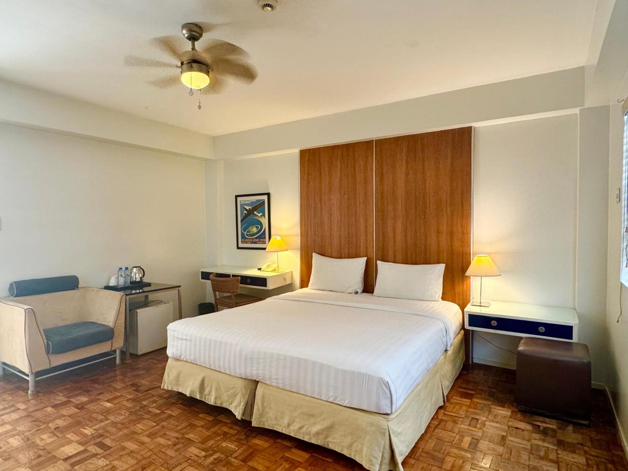 The Clipper House, Poblacion Makati Manila Ngoại thất bức ảnh